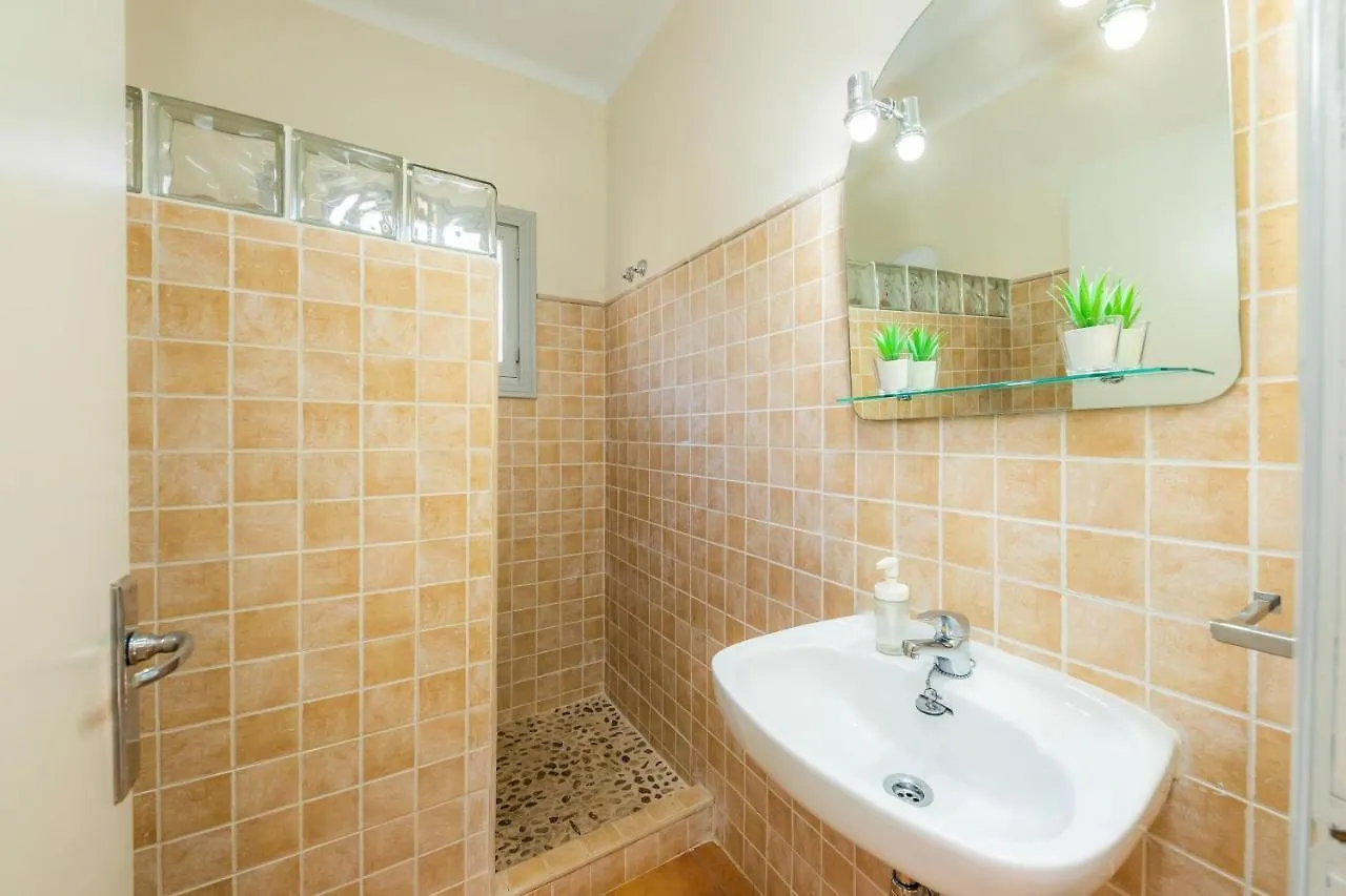 בית נופש קאלה ראטג'אדה Casa Erinna ספרד